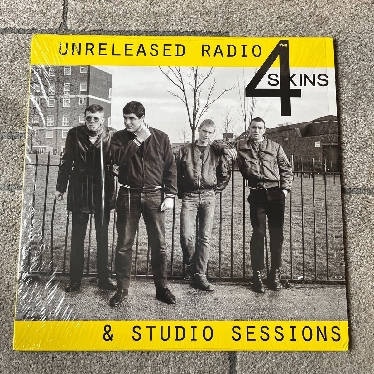 THE 4 SKINS Unreleased Radio & Studio Sessions LP 80*s London U.K. Street Punk ~ Oi! Punk официальный Comp. (\'19)