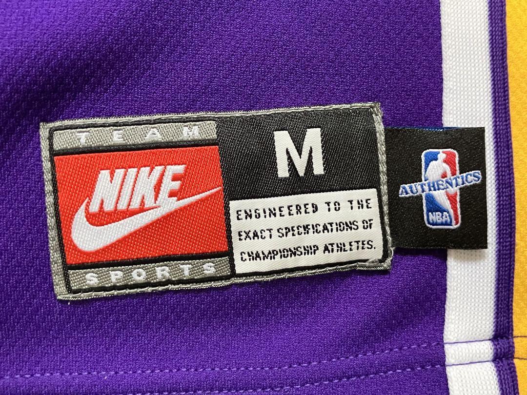 希少】 NBA LAKERS ロサンゼルス・レイカーズ NIKE製 希少】 NBA LAKERS ロサンゼルス・レイカーズ NIKE製