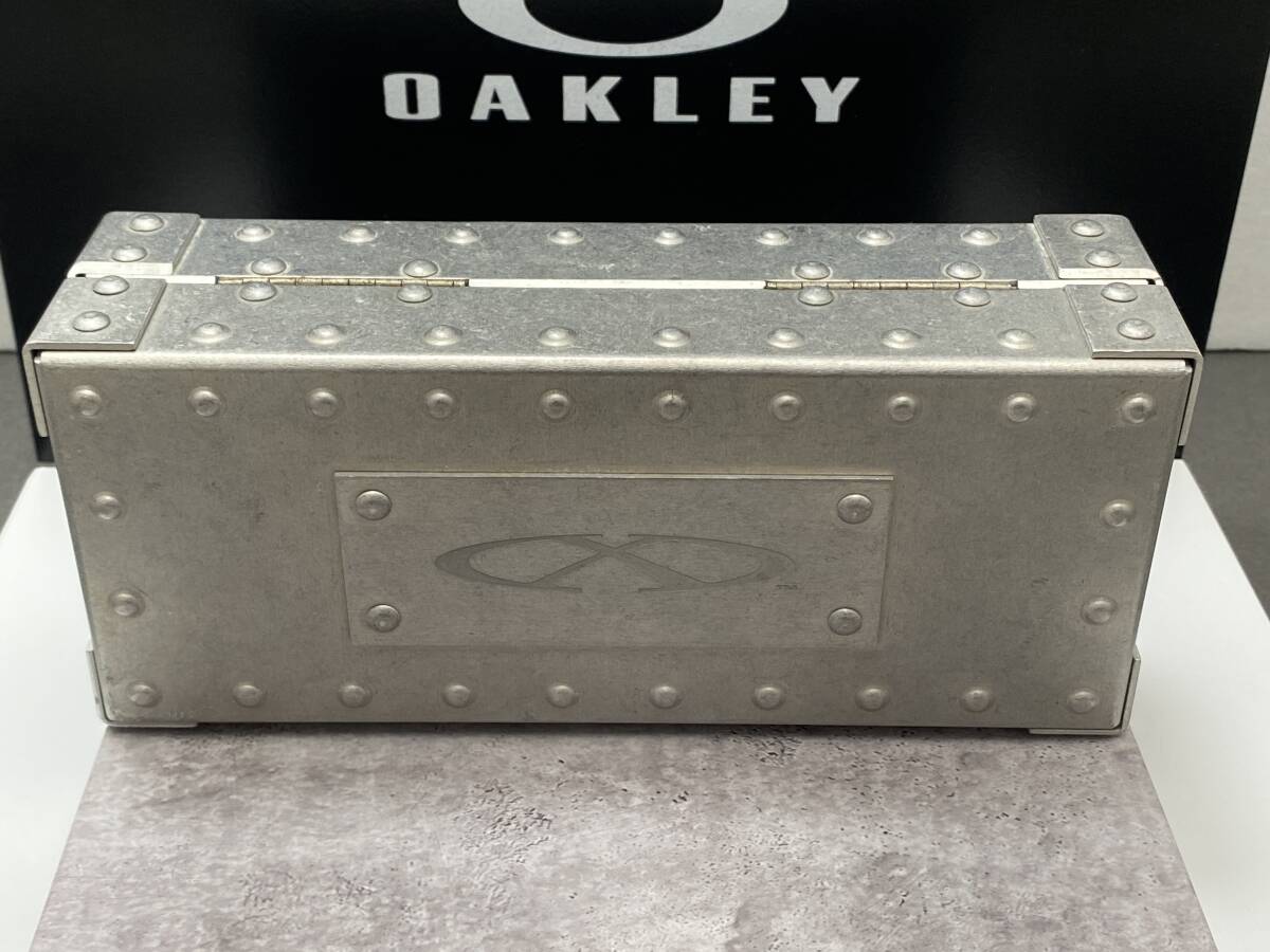 OAKLEY オークリー X-METAL VAULT エックスメタルボルト ハードケース アルミ製 VINTAGEサングラスメタルケース JULIET ROMEO PENNY専用_画像1