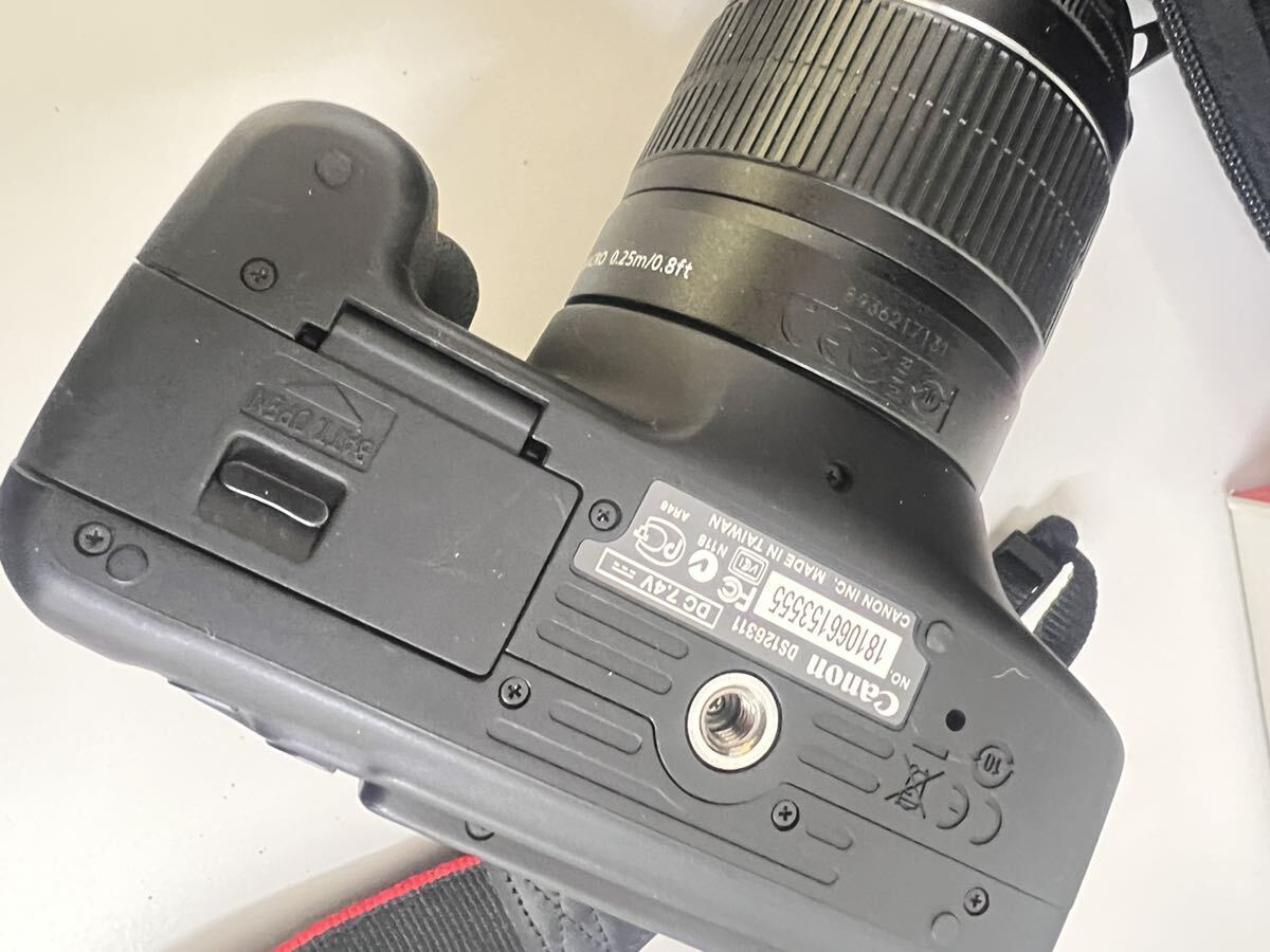 【Canon EOS Kiss ×5】デジタル一眼レフカメラEF-S 18-55 IS Ⅱ kit レンズ Canon zoom Lens EF-S 55-250mm バッテリー無 動作未確認品の画像4