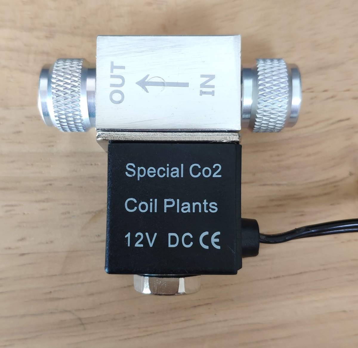 【送料無料】電磁弁 CO2添加用 防水 静音 低温 低電圧 安全設計