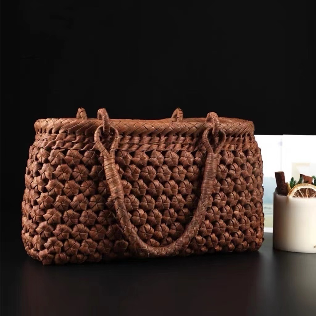  hexagon flower braided mountain .. basket bag high class . bag lady's formal mountain grape bag .