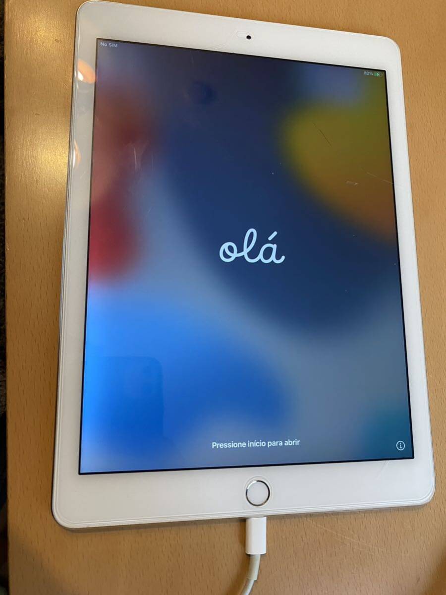 iPad Air2 Wi-Fi シルバー の画像1