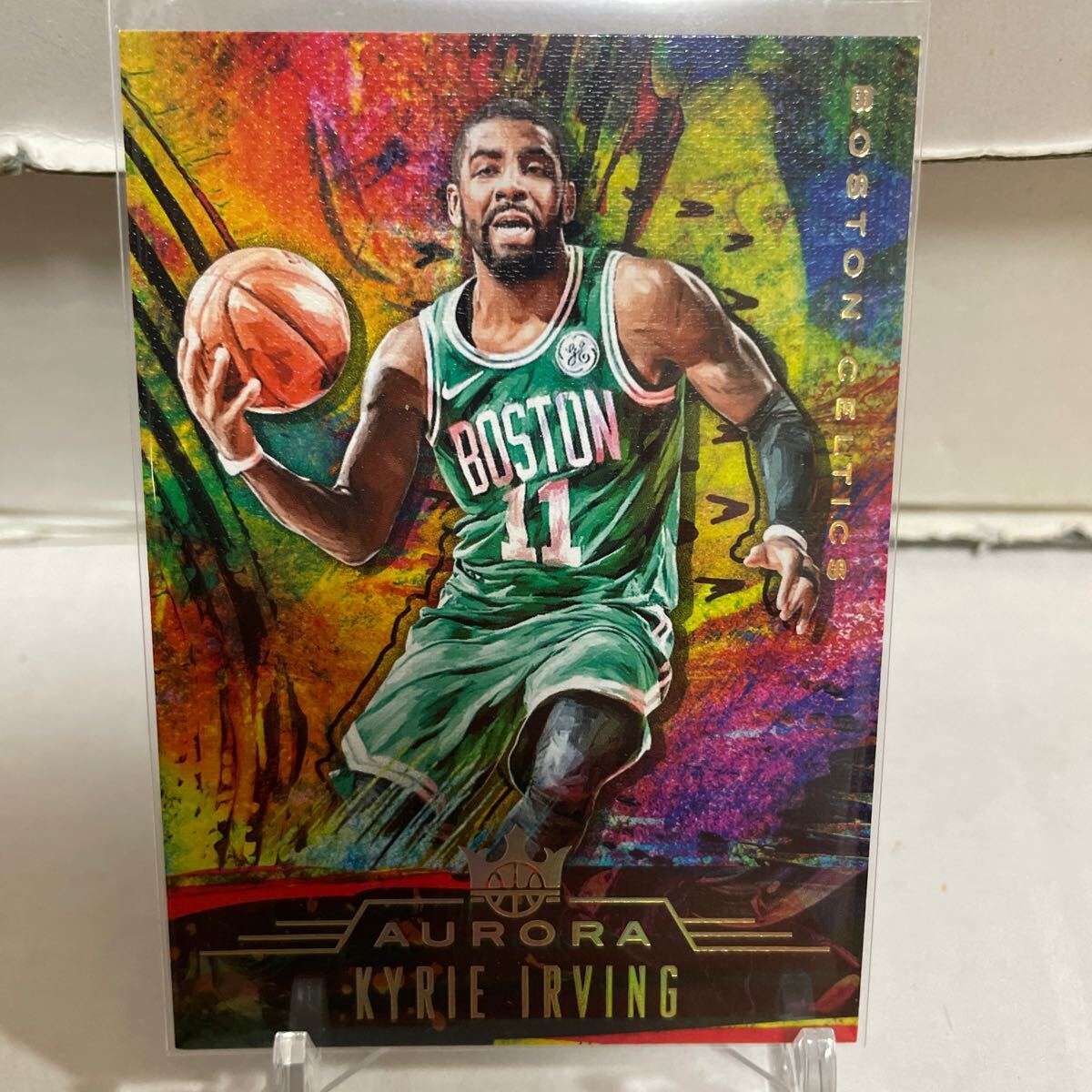 2018-19 PANINI COURT KINGS KYRIE IRVING AURORA SP CASE HIT ケースヒット　　カイリー・アービング　オーロラ_画像1