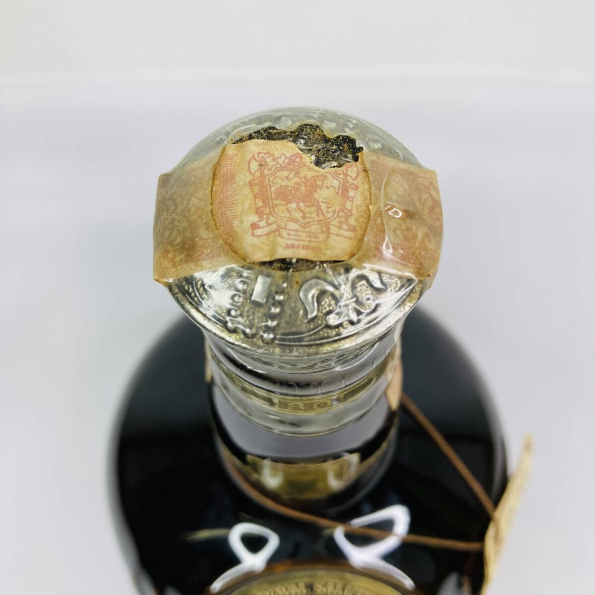 【未開封】 シーバスリーガル　ロイヤルサルート 21年　750ml　スコッチウイスキー　古酒　陶器ボトル　Alc.40％_画像2