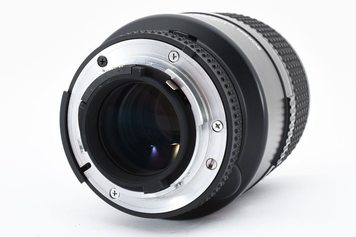 Nikon AF Micro NIKKOR 105mm f/2.8 D マクロレンズ [美品] フルサイズ対応_画像5