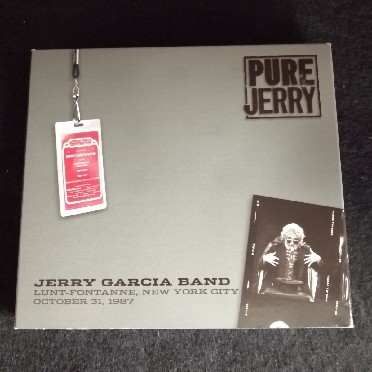 D05 中古CD ジェリーガルシア Jerry Garcia Band Pure Jerry: Lunt-Fontanne, New York City, October 31, 1987_画像1