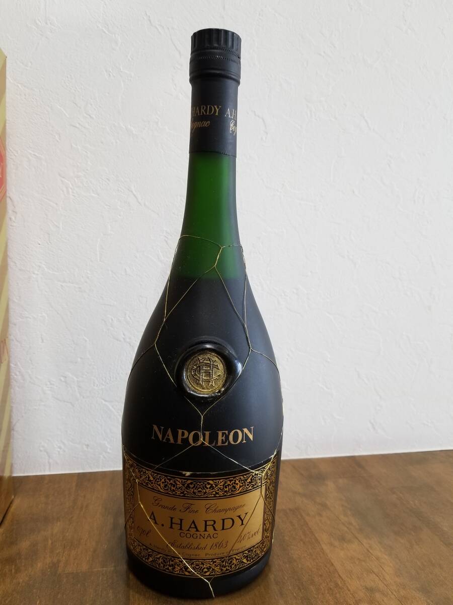 ◆【56044】特撰古酒◆A.HARDY　COGNAC　NAPOLEON　40％　700ｍｌ　箱付き◆_画像5