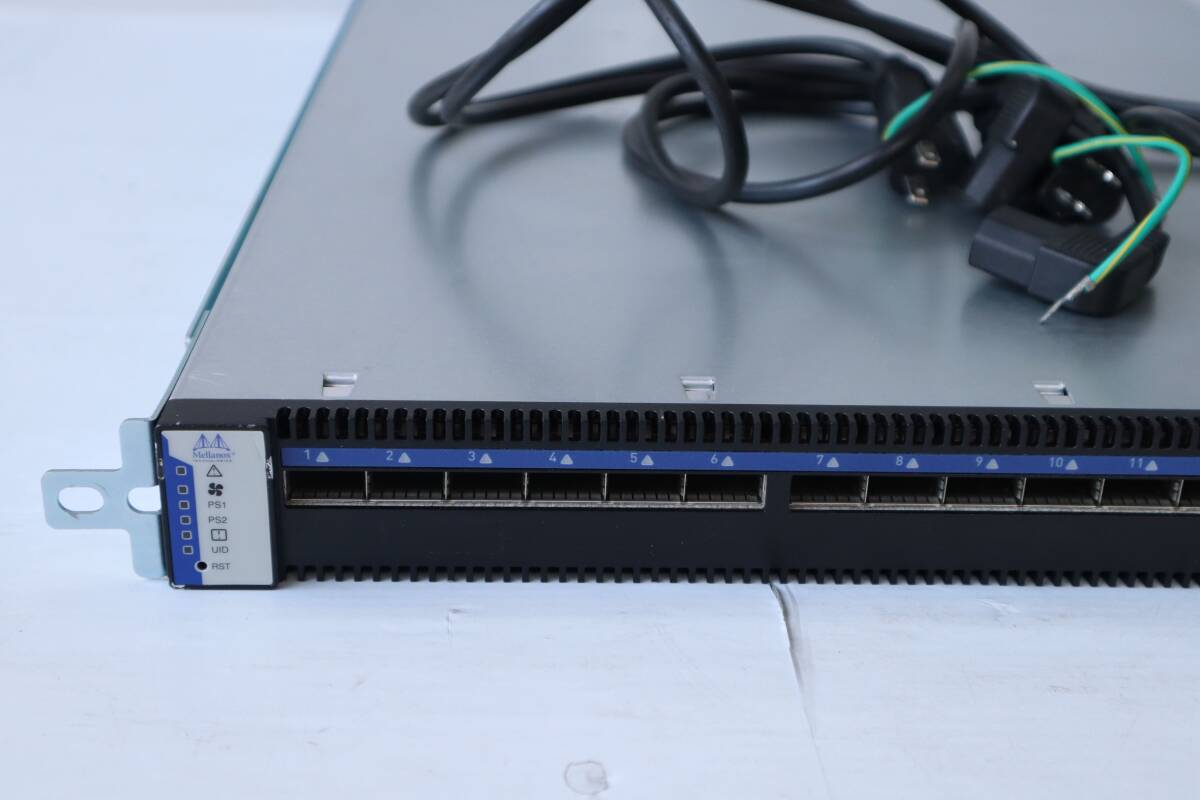 E8631(RK) Y Mellanox InfiniBand переключатель SX6018 18 порт 