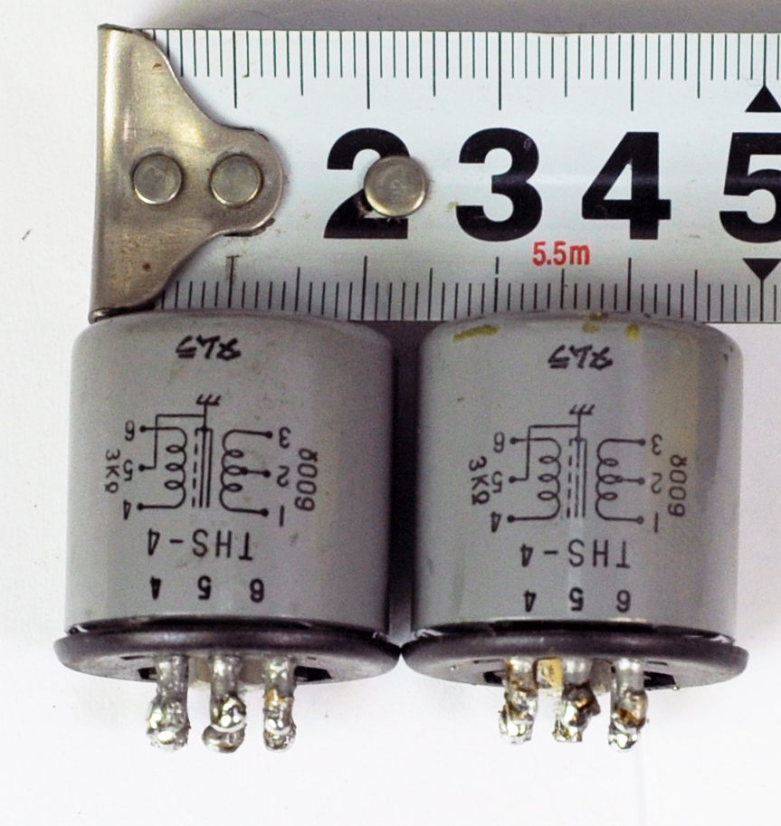 昔、プロの音声信号回路に盛んに使われた田村ライントランス(600-3KΩ)２個の出品です。_画像1