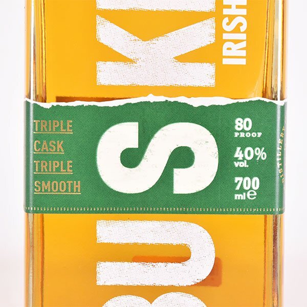 1 jpy ~*ba skirt li pull casque Triple smooth 700ml 40% Irish whisky THE BUSKER E190332