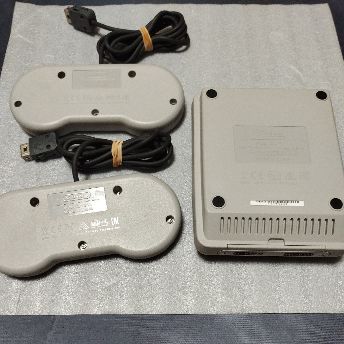 【動作品】 Nintendo SFC ニンテンドークラシックミニ スーパーファミコンミニ CLV-301_画像2