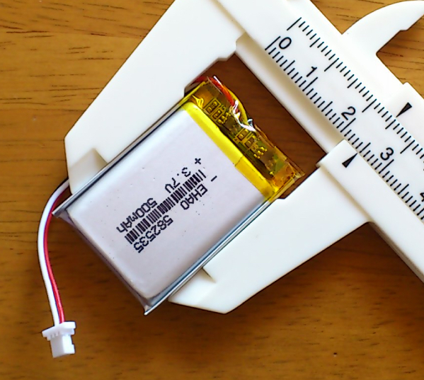 リポ バッテリー 3pinコネクター付き 3.7V 500mAh 582535（5.8 x 25 x 37mm）の画像1