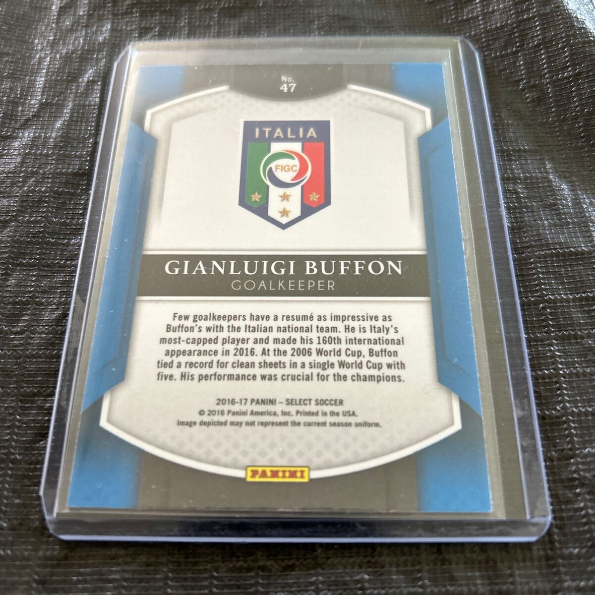 2016-17 Panini Select Gianluigi Buffon Italy Silver Prizm No.47の画像2