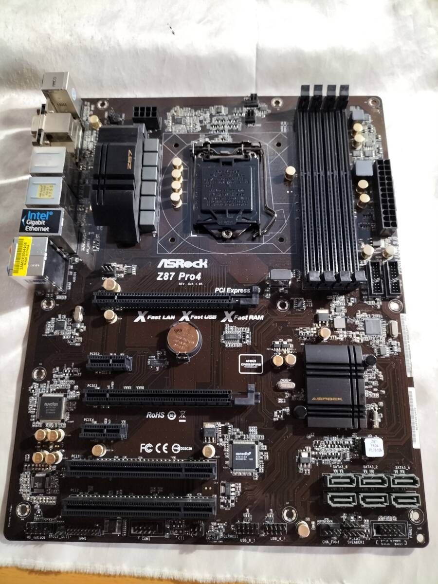 ★ASROCK Z87 Pro4 LGA1150 Z87 ATXマザ●マザーボード