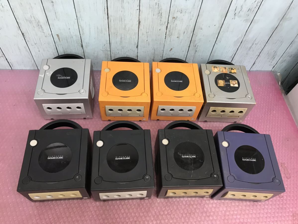Nintendo ニンテンドー ゲームキューブ 本体　DOL-001 /DOL-101計8台まとめ　中古現状品　動作未確認　(140s)