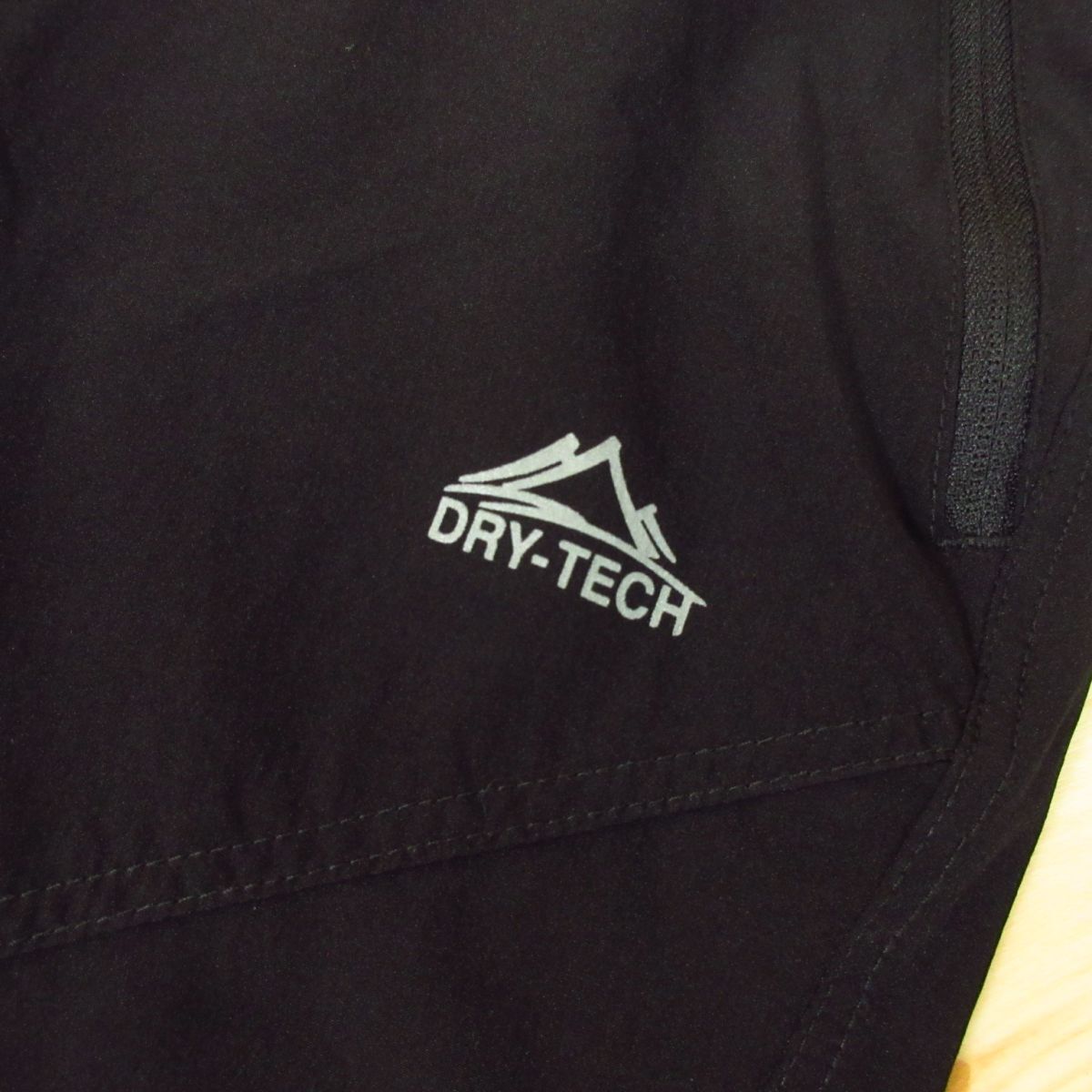 ◎美品！OUTDOOR SPORT◆クライミングシェルパンツ ストレッチ テーパード 膝立体 DRY-TECH アウトドア 春夏◆メンズ 黒 Mサイズ◆P5234_画像4