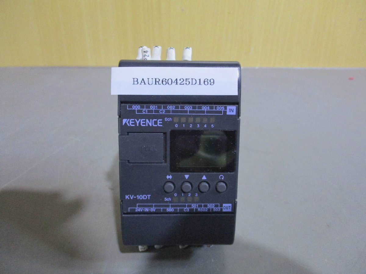 中古 KEYENCE KV-10DT 表示機能内蔵超小型PLC (BAUR60425D169)_画像1