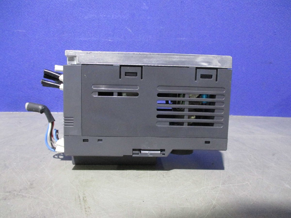 中古 MITSUBISHI INVERTER FR-E720-0.1K インバータ 200V(LABR60510C060)_画像3