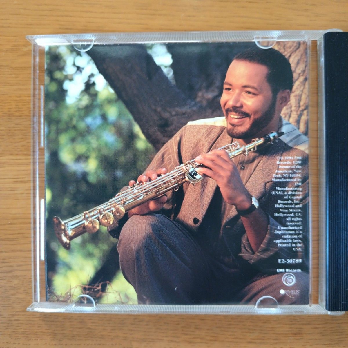 【中古・美品・値下】ナジー/シェア・マイ・ワールド NAJEE / SHARE MY WORLD 輸入盤CD