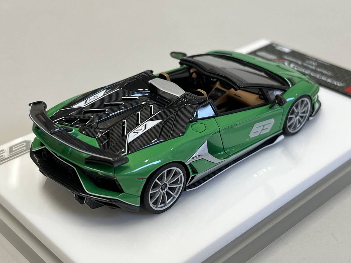 【中古】1/43 メイクアップ製 - EM700ZHS - Lamborghini Aventador SVJ 63 Roadster Tribute Miura Roadster (説明文お読み下さい)_画像3