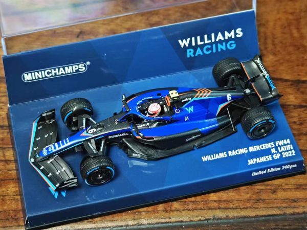 ウィリアムズ レーシング FW44 #6 N.ラティフィ 2022 日本GP 1/43 PMA 417221806の画像1