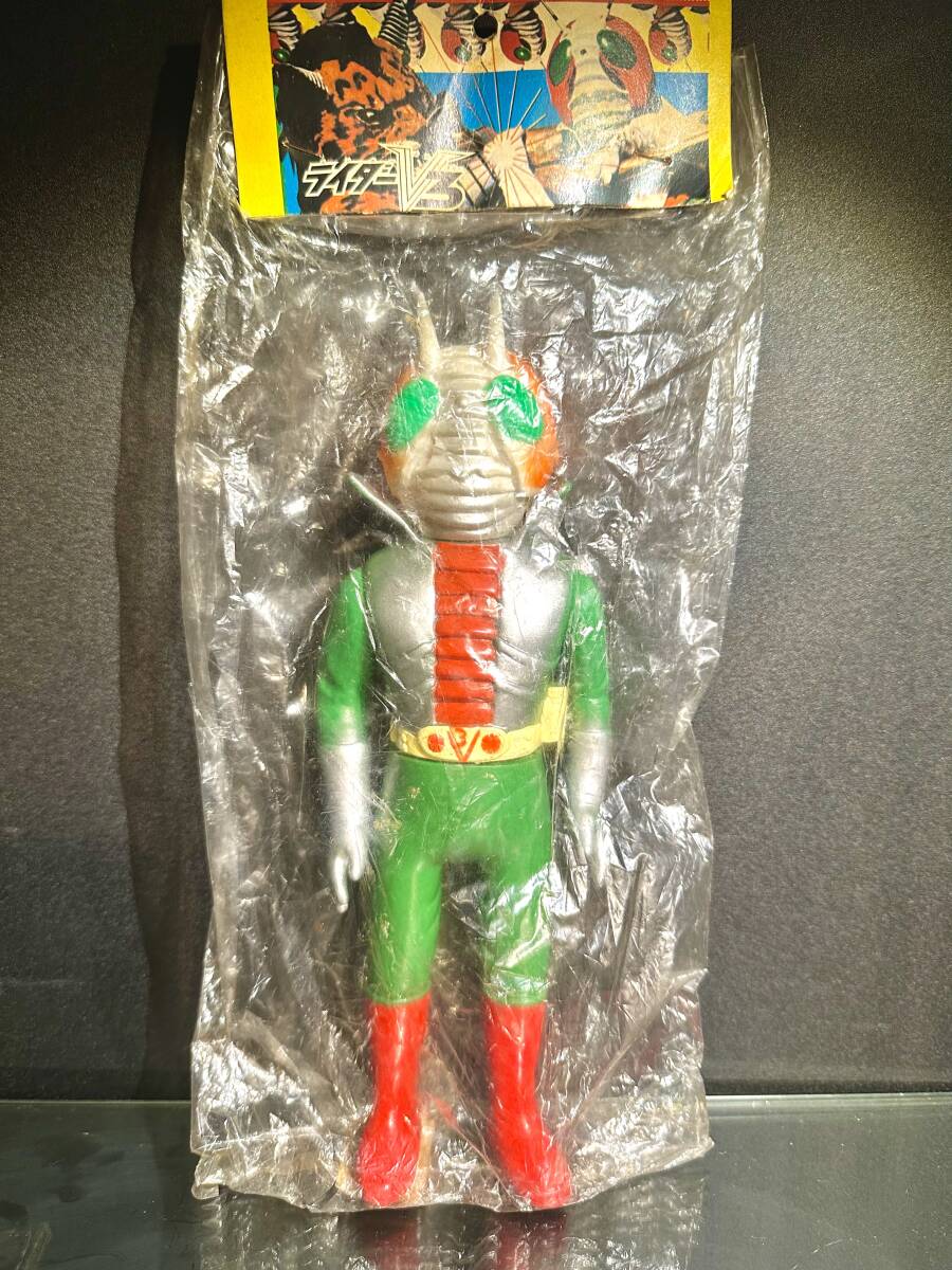 * новый товар нераспечатанный Pachi нет версия право Kamen Rider V3 стандартный размер sofvi мак старый Bandai Amazon Stronger X Riderman 