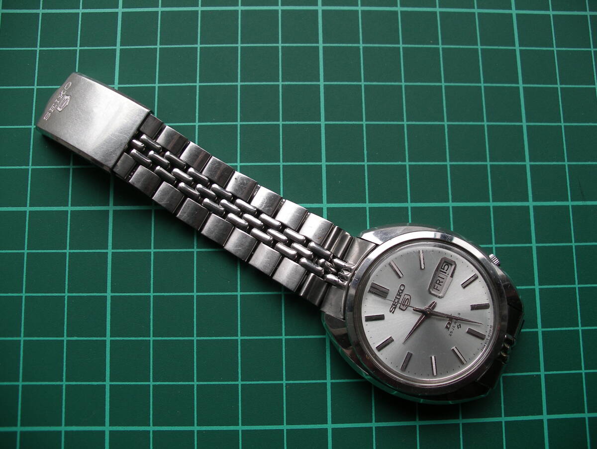 SEIKO ５ DX ６１０６－８０１０ ２５J セイコー５ デラックス 25石 自動巻き シルバーダイアル_画像10