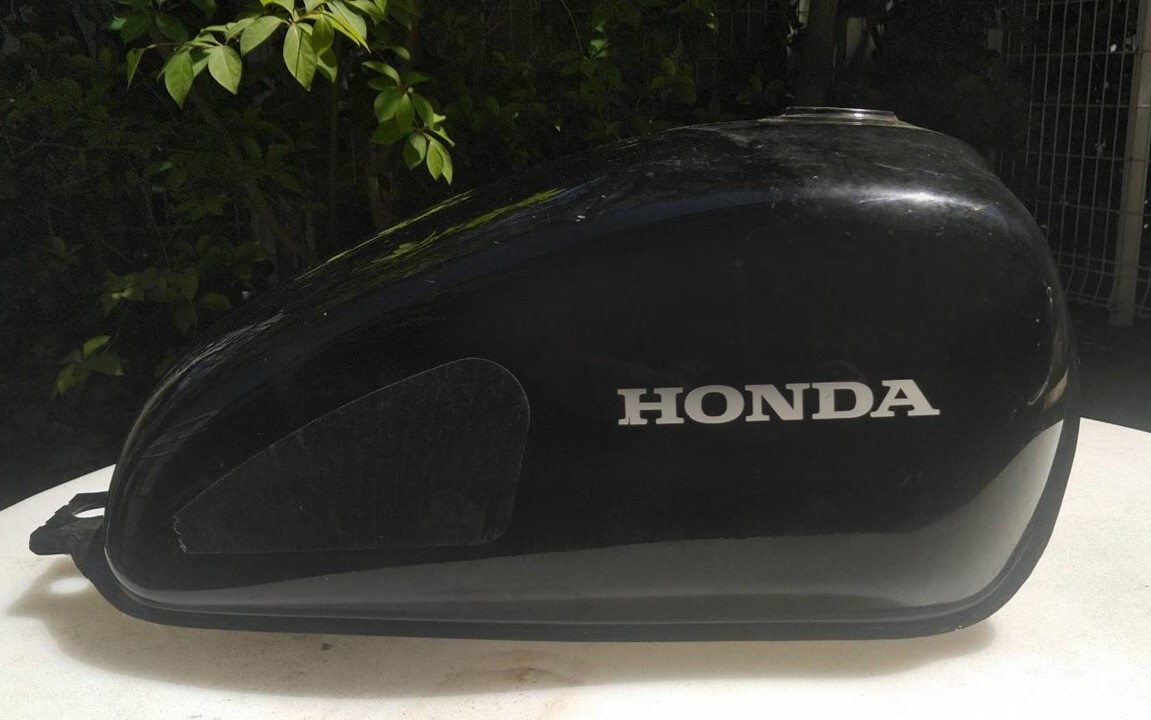 ホンダ HONDA バイク CB400 タンク 中古 オートバイの画像1
