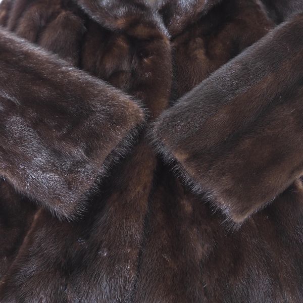 4-ZDF265 【美品】マホガニーミンク MINK ミンクファー 最高級毛皮 ハーフコート 毛質 艶やか 柔らか ブラウン レディースの画像4