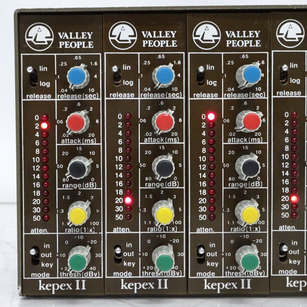 VALLEY PEOPLE TR804 + Kepex II （エキスパンダー＆ゲート 4台）【中古/現状品】#404176_画像3