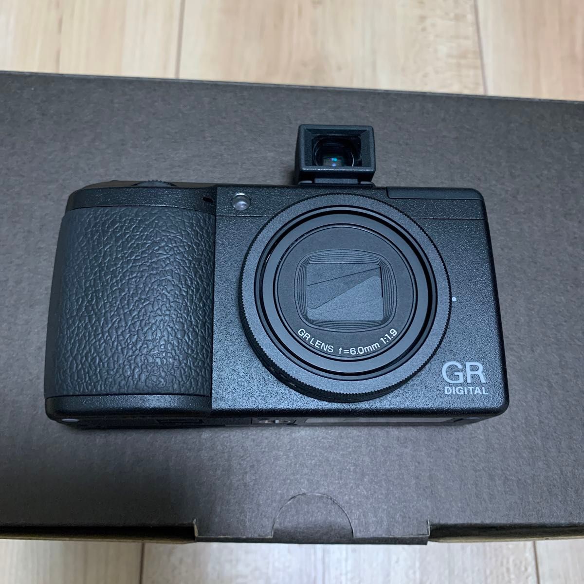 RICOH GR DIGITAL III 光学ビューファインダーGV-2付き