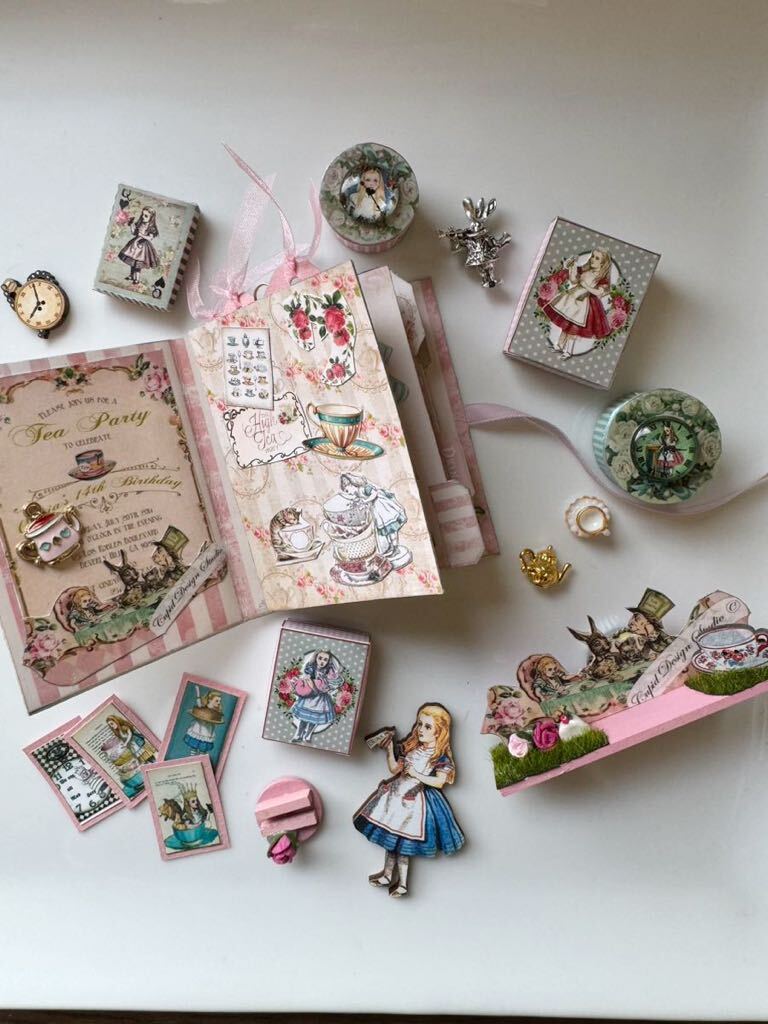  hand made Alice in wonderland mini art diary collection