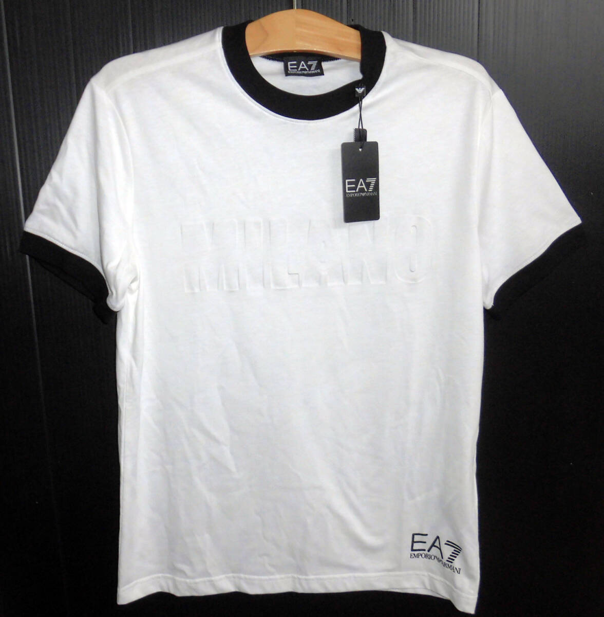 ◆新品 EA7 EMPORIO ARMANI エンポリオアルマーニ 21ss エンボスロゴ トリム Tシャツ XS_画像1
