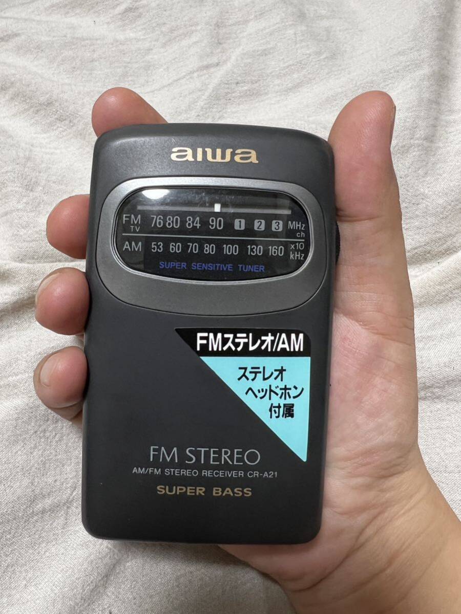 aiwa cr-a21 携帯ラジオAM FM RECEIVER _画像1