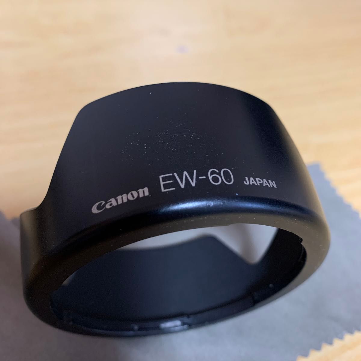 canon レンズフード　EW-60