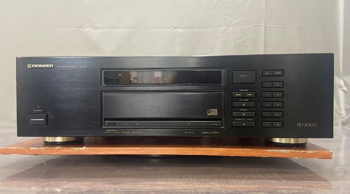 ^999 утиль звуковая аппаратура CD плеер PIONEER PD-2000 Pioneer 