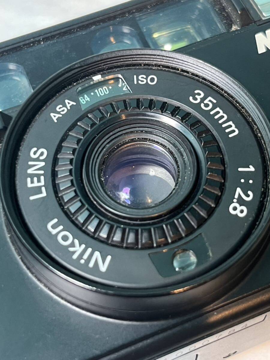 ♪♪美品♪♪Nikon ニコン L35AD コンパクトフィルムカメラ ISO 35㎜ 1：2.8  の画像2
