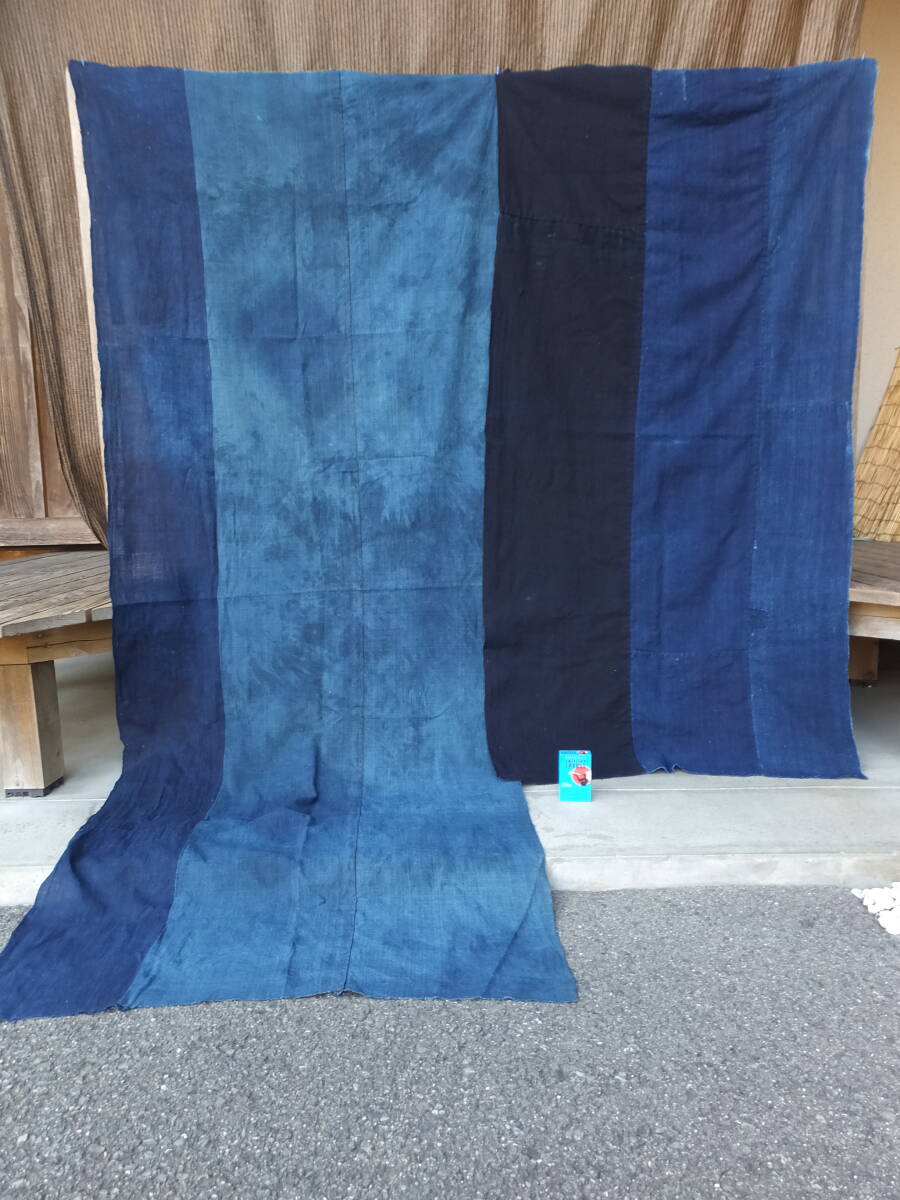 褪せた色合い面白い中厚藍木綿古布・3幅繋ぎ×2枚・総重570g・襤褸・リメイク素材の画像1