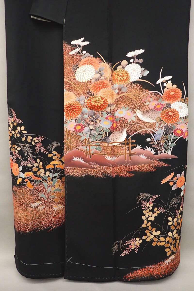 ●着物20 美品 黒留袖 泉哲 落款有 金彩 正絹 着丈約157cm●着物/和装品/保管品/消費税0円_画像4