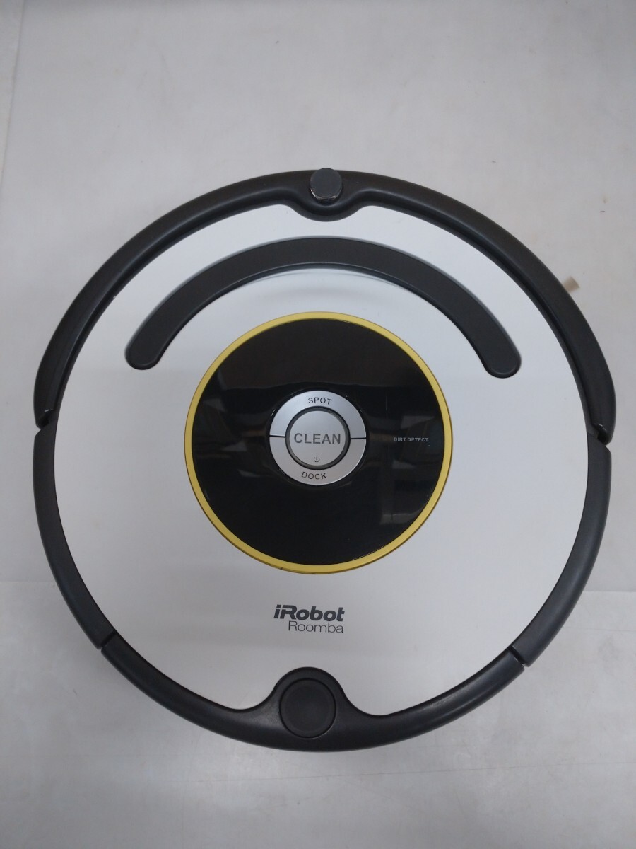 * roomba robot vacuum cleaner iRobot 621 2015 year made junk 