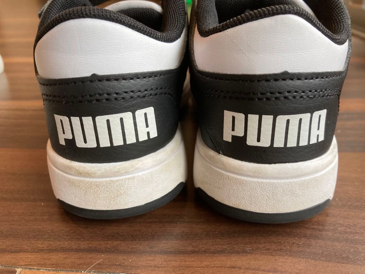 PUMA プーマ　子供スニーカー　18cm