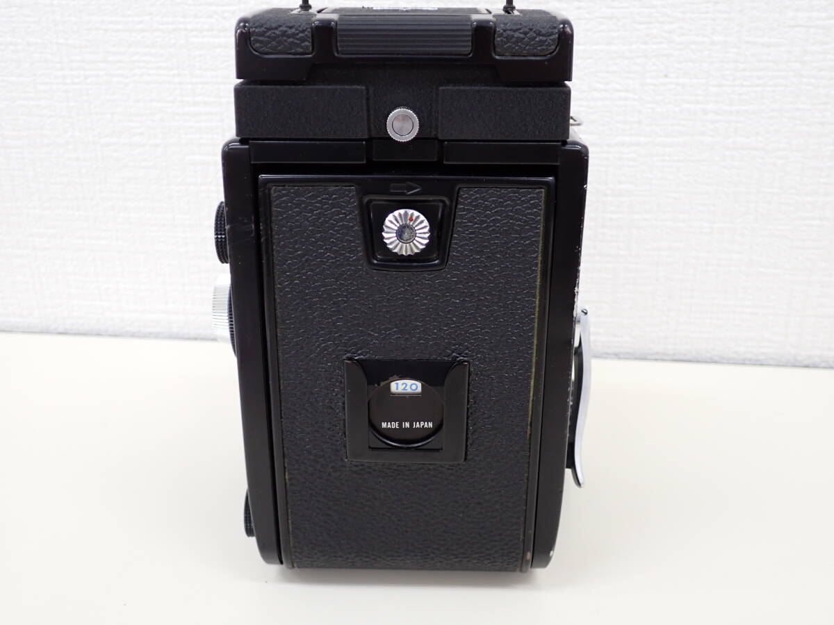 3087★マミヤ Mamiya C330 Professional プロ ボディ　2眼レフ　カメラ　MAMIYA-SEKOR DS 1:3.5 f＝105㎜ レンズ　中古　動作未確認_画像4