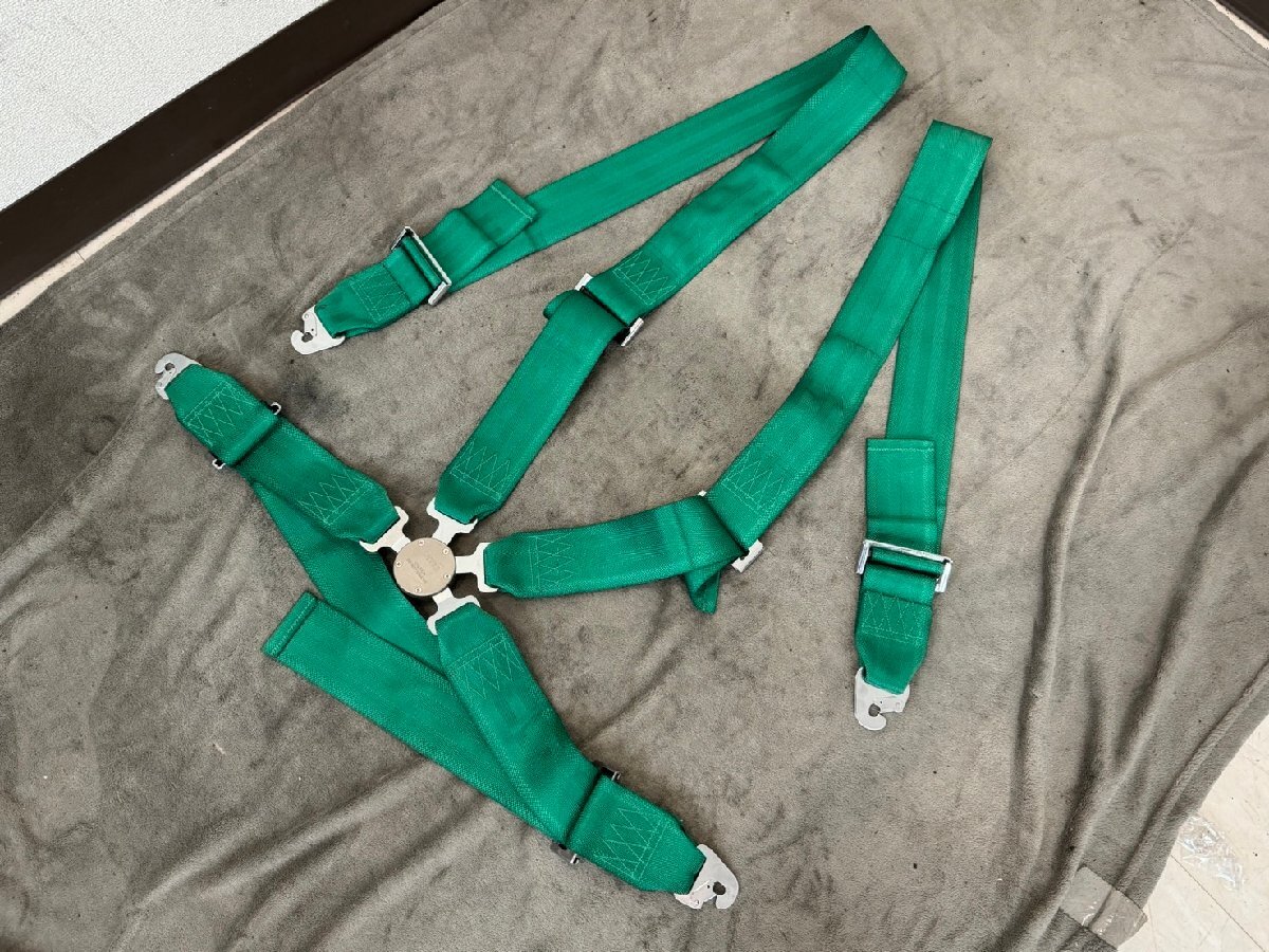[Y1000 jpy selling out ] [ secondhand goods ][ taking over welcome ] Takata 4 point type racing Harness green green seat belt s