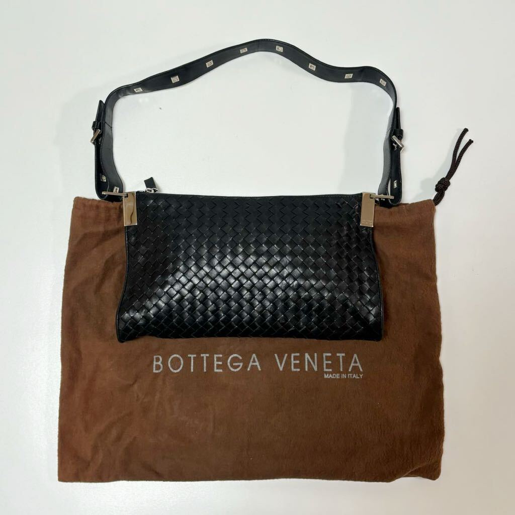 ボッテガヴェネタ BOTTEGA VENETAワンショルダーバッグ イントレチャート ブラック　黒レディース　ハンドバッグ　本革 ブラック　レザー_画像1