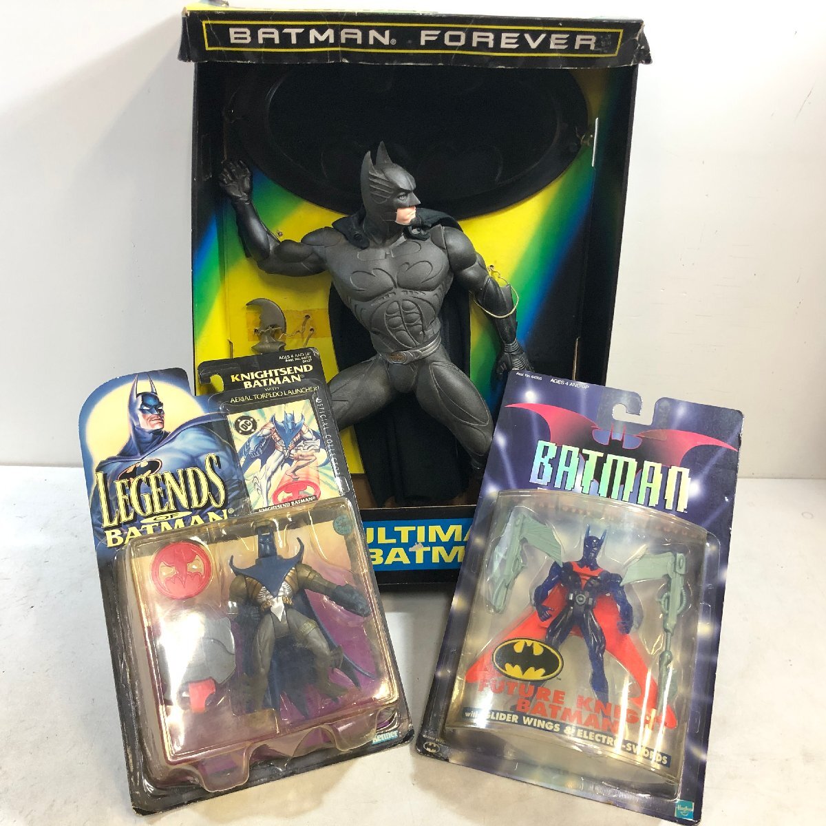 【フィギュアまとめて3個】バットマン「BATMAN FOREVER 33cm」「BATMAN BEYOND」「LEGEND OF BATMAN」Kenner, Hasbro▲の画像1