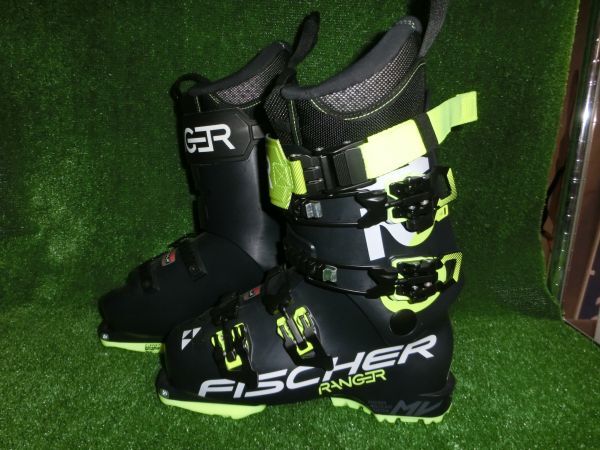 お歳暮 2024 ★新品・処分★FISCHER / RANGER 120 WALK DYN / 25.5cm 25.5cm