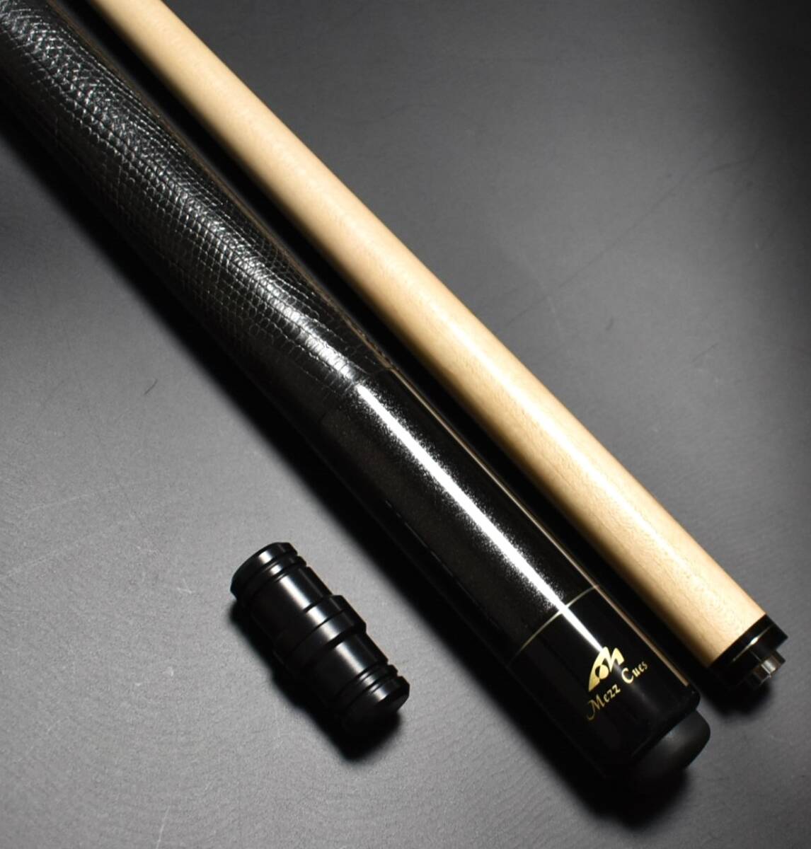 ◇ Mezz Cue メッヅ リザード本革☆ジョイントプロテクター付属 ◇ Mezz Cue メッヅ リザード本革☆ジョイントプロテクター付属