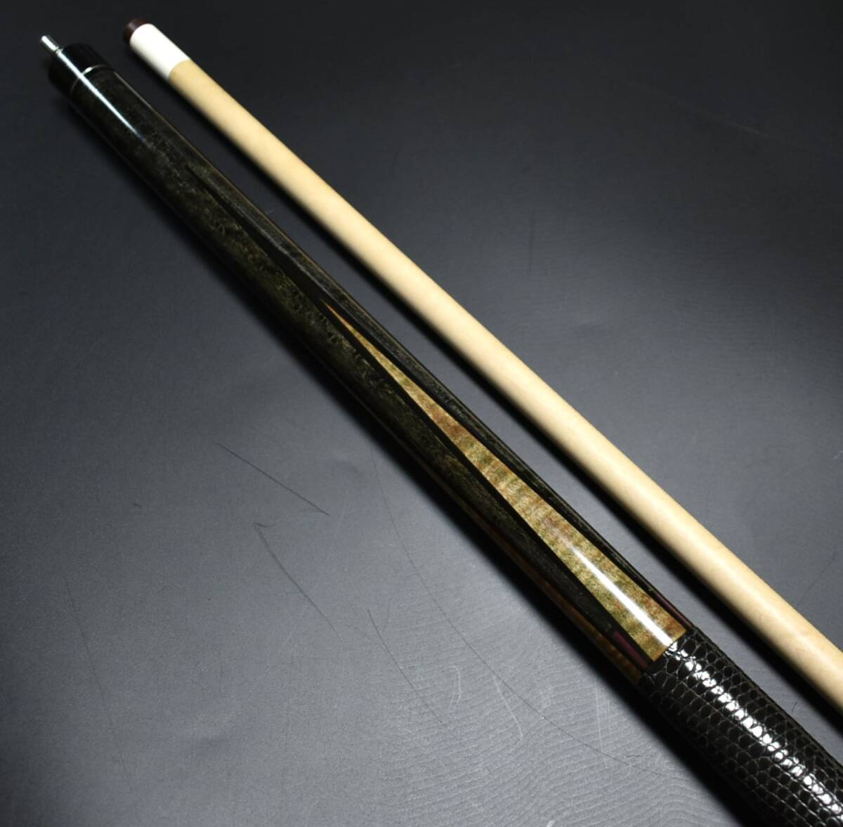 29920円 ◇ Mezz Cue メッヅ リザード本革 4剣 UJ ジョイント 29920円 ◇ Mezz Cue メッヅ リザード本革 4剣 UJ ジョイント