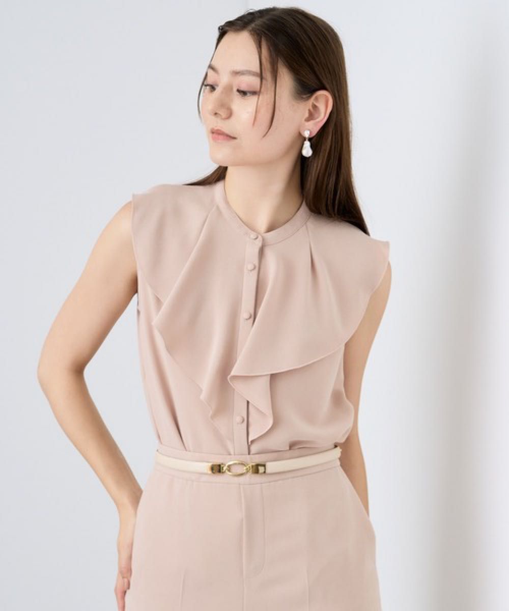 極美品 ANAYI アナイ パウダリークロスフリルブラウス 38 極美品 ANAYI アナイ パウダリークロスフリルブラウス 38
